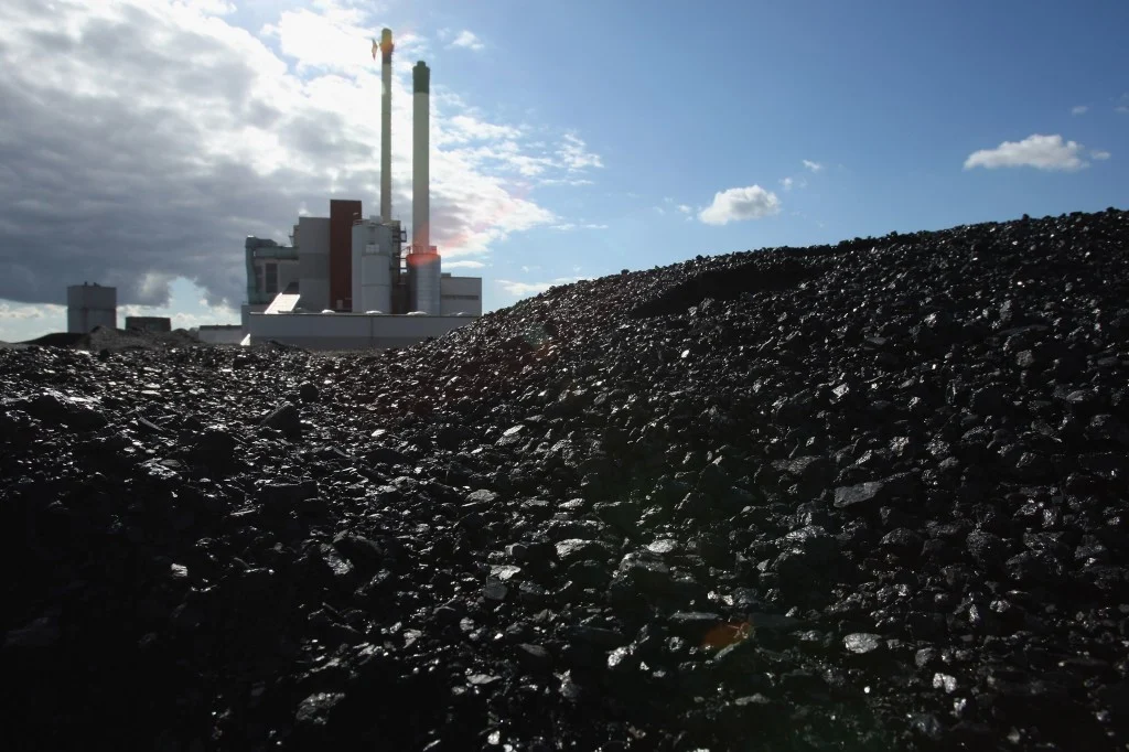 Turning Waste to Clean Energy: From Coal Ash to Cleaner Fuel
